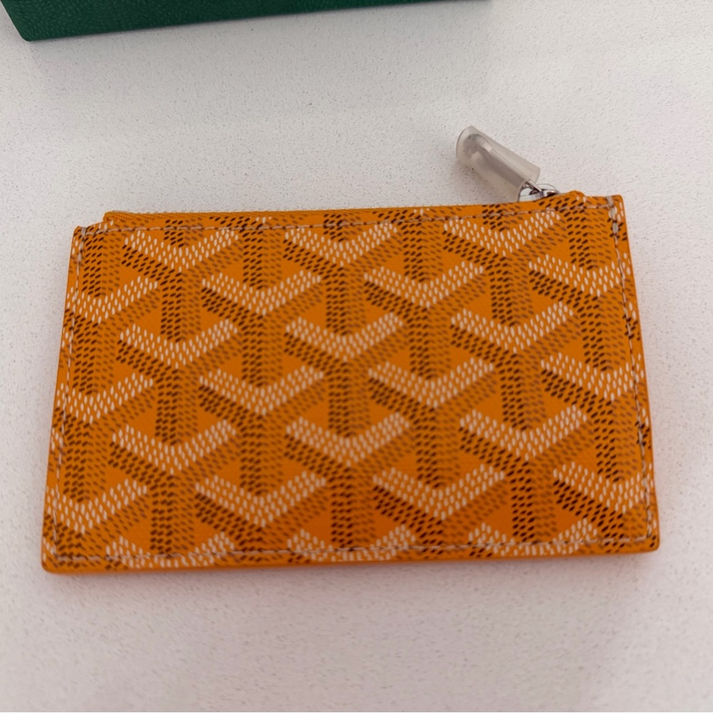Goyard Bourbon Zip Card Holder in Yellow, brand new in box - Picture 7 of 11